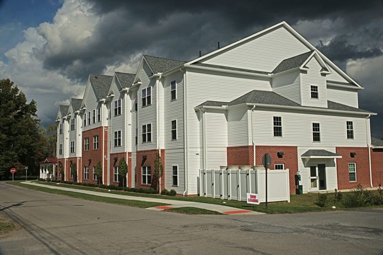 Evans Square Senior Living Excellence in Conneaut Lake
